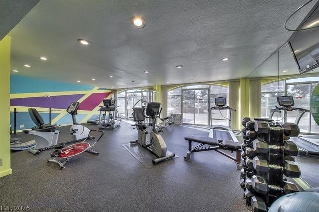 3111 Bel Air Drive 17C, Las Vegas, NV 89109