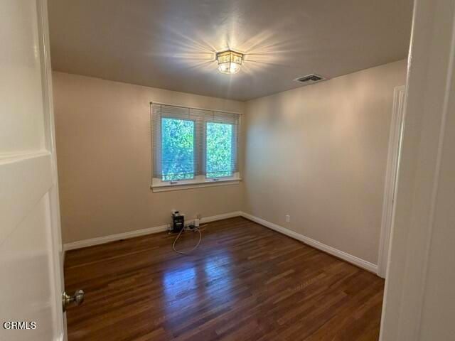 3040 Orange Avenue, La Crescenta, CA 91214