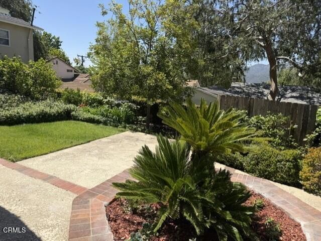 3040 Orange Avenue, La Crescenta, CA 91214