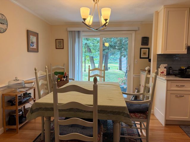 178 Wellman Ave 178, Chelmsford, MA 01863
