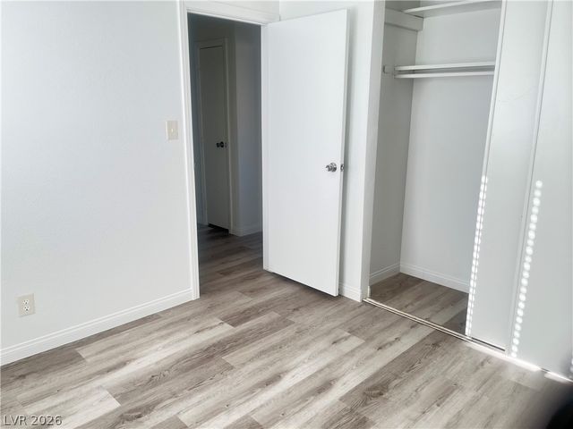 592 Sea Shell Lane, Las Vegas, NV 89110