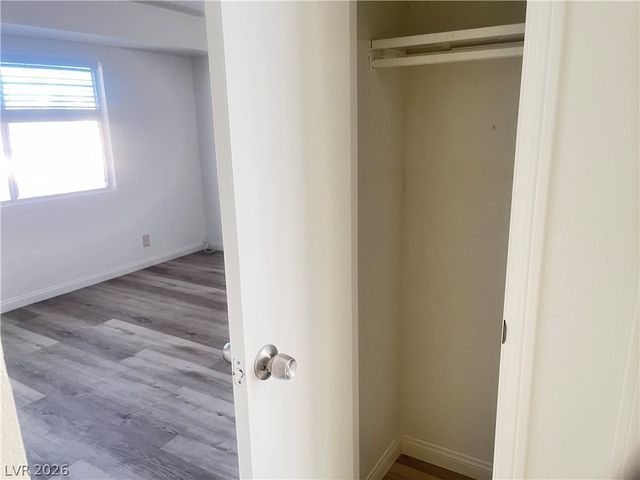 592 Sea Shell Lane, Las Vegas, NV 89110