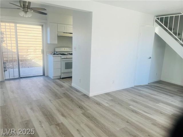 592 Sea Shell Lane, Las Vegas, NV 89110