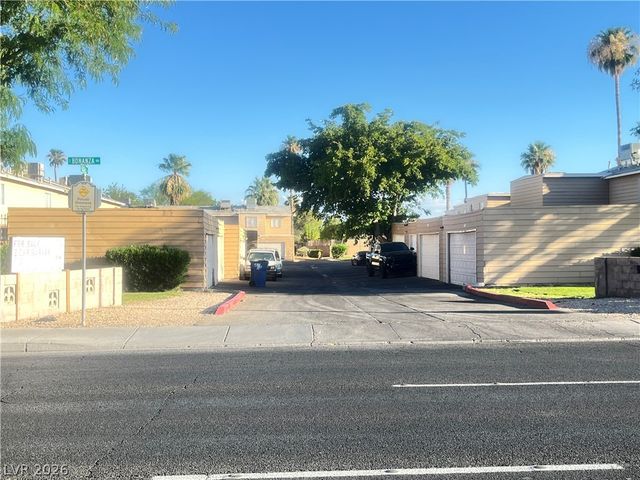 592 Sea Shell Lane, Las Vegas, NV 89110