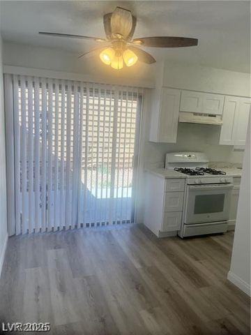 592 Sea Shell Lane, Las Vegas, NV 89110