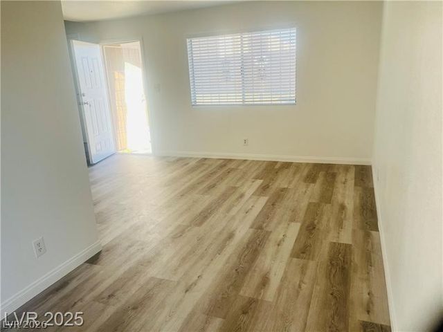 592 Sea Shell Lane, Las Vegas, NV 89110