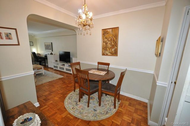 142 Garth Road 1C, Scarsdale, NY 10583