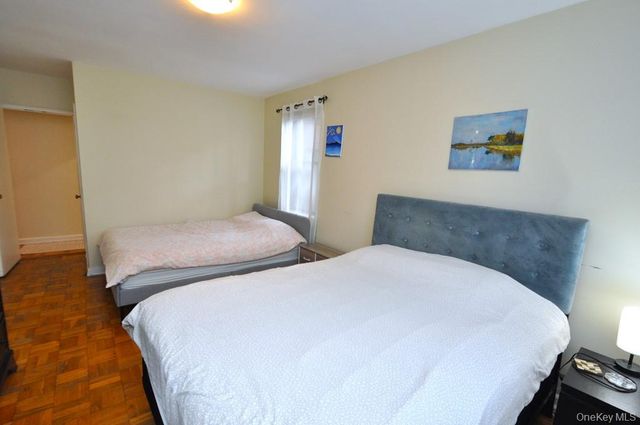 142 Garth Road 1C, Scarsdale, NY 10583