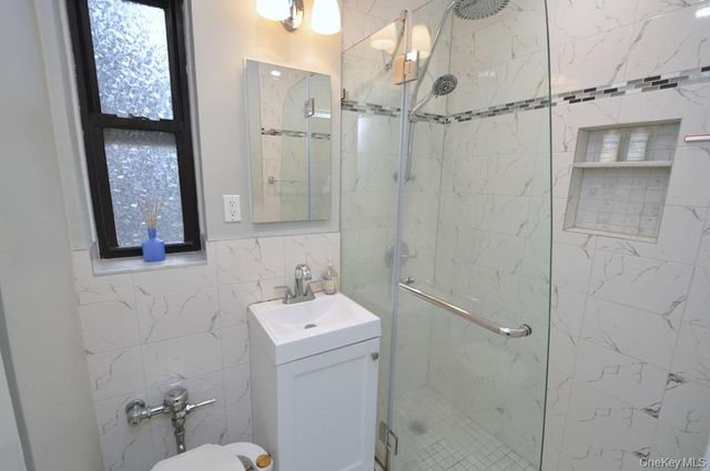 142 Garth Road 1C, Scarsdale, NY 10583