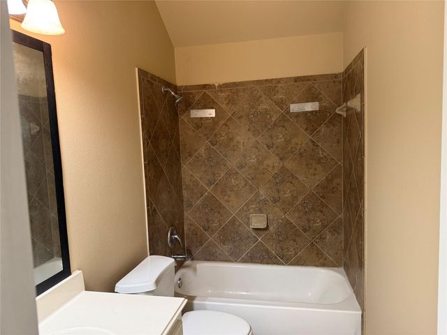 4418 Long Creek Drive, Missouri City, TX 77545