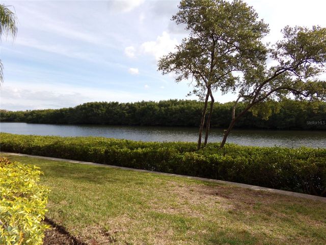 2713 VIA MURANO 239, Clearwater, FL 33764