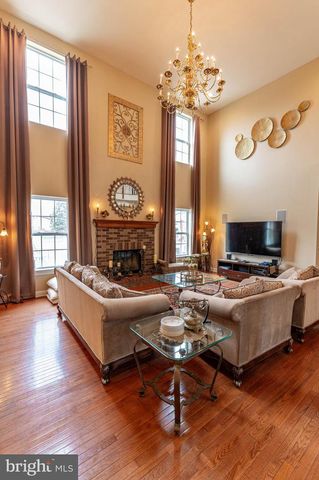 4415 CROSSWINDS DR, Easton, PA 18045