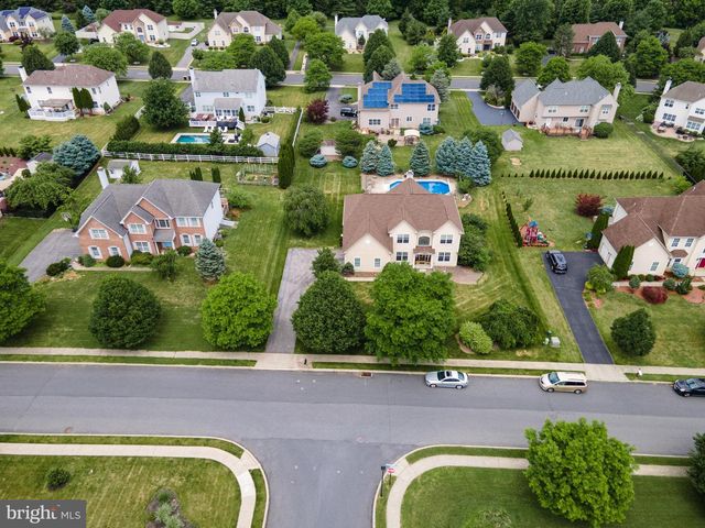 4415 CROSSWINDS DR, Easton, PA 18045