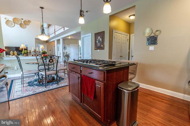 4415 CROSSWINDS DR, Easton, PA 18045