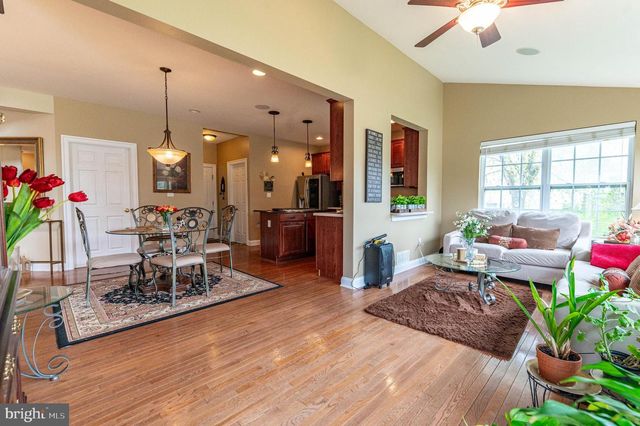 4415 CROSSWINDS DR, Easton, PA 18045