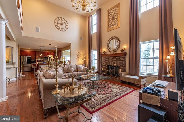 4415 CROSSWINDS DR, Easton, PA 18045