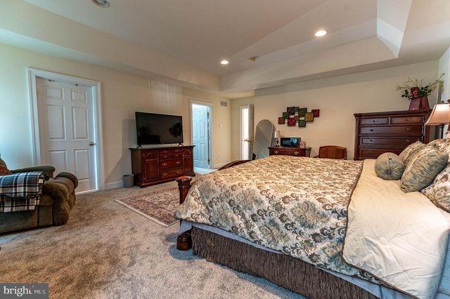 4415 CROSSWINDS DR, Easton, PA 18045