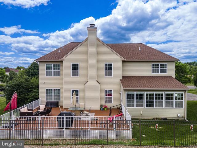 4415 CROSSWINDS DR, Easton, PA 18045