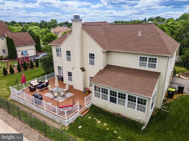4415 CROSSWINDS DR, Easton, PA 18045