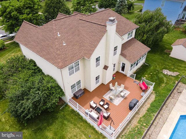4415 CROSSWINDS DR, Easton, PA 18045