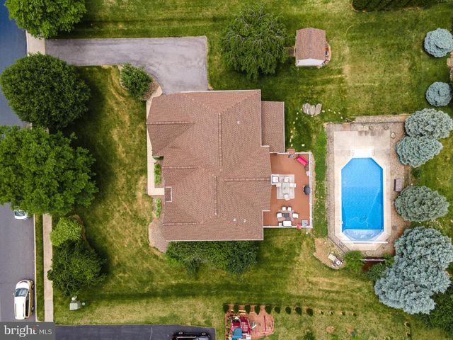 4415 CROSSWINDS DR, Easton, PA 18045