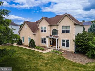 4415 CROSSWINDS DR, Easton, PA 18045