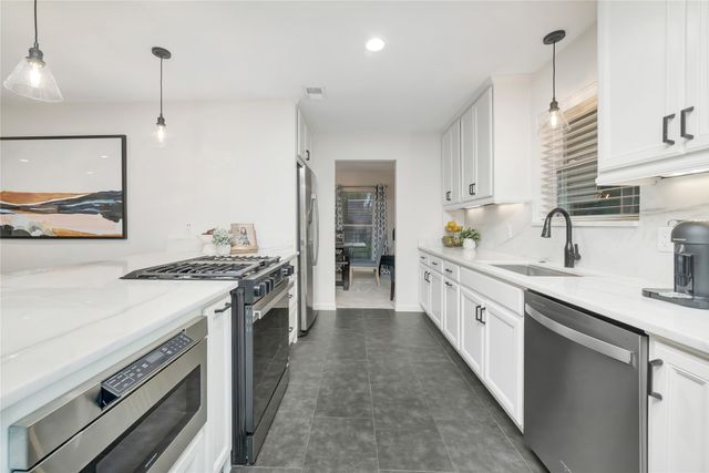 7705 El Pensador Drive, Dallas, TX 75248