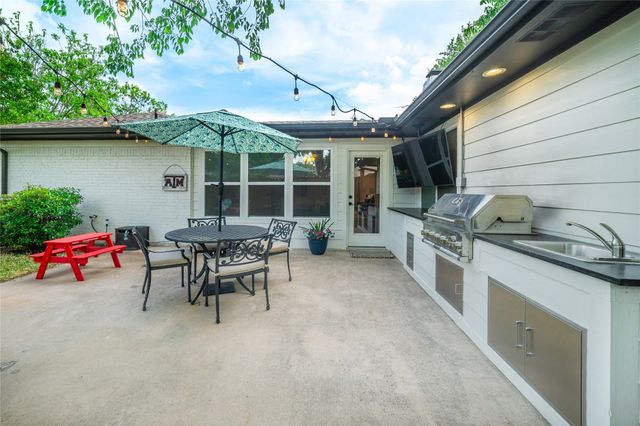 7705 El Pensador Drive, Dallas, TX 75248