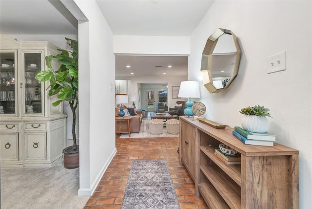 7705 El Pensador Drive, Dallas, TX 75248