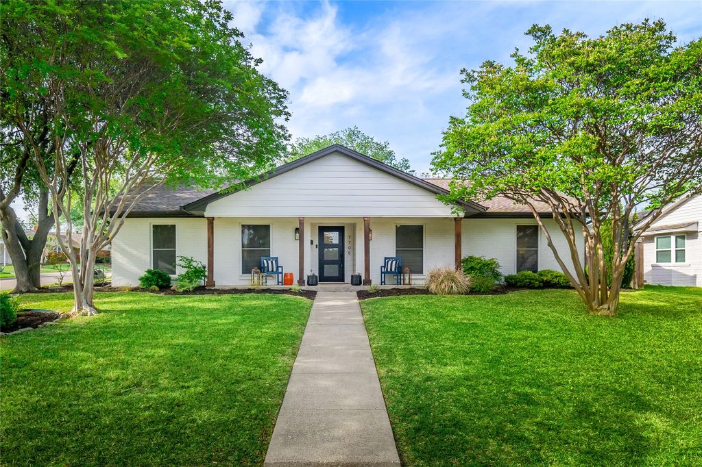 7705 El Pensador Drive, Dallas, TX 75248