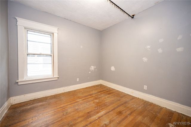 32 Magnolia Avenue, Buffalo, NY 14220