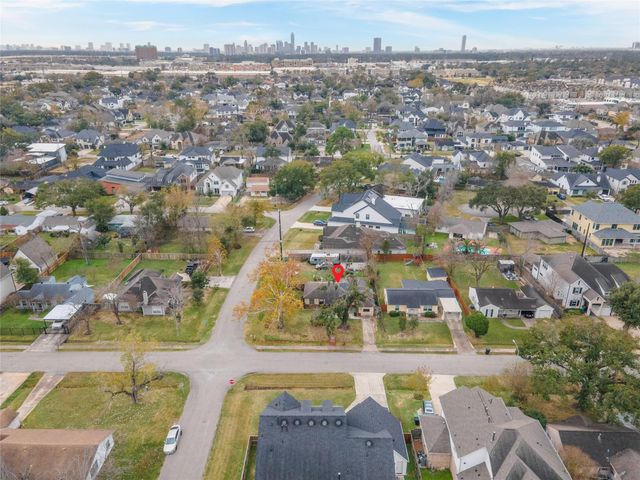 6601 Teluco Street, Houston, TX 77055