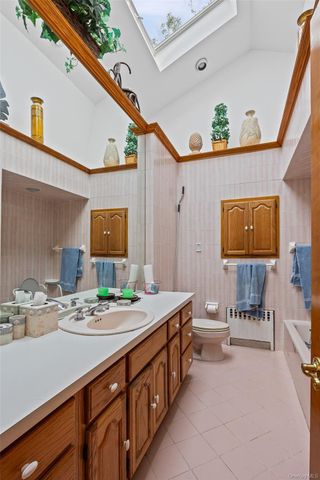 2436 Hempstead Lane, Wantagh, NY 11793