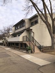 8928 Neill Lake Road 105, Eden Prairie, MN 55347