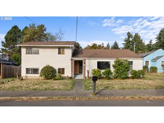 805 Se 139TH Ave, Portland, OR 97233