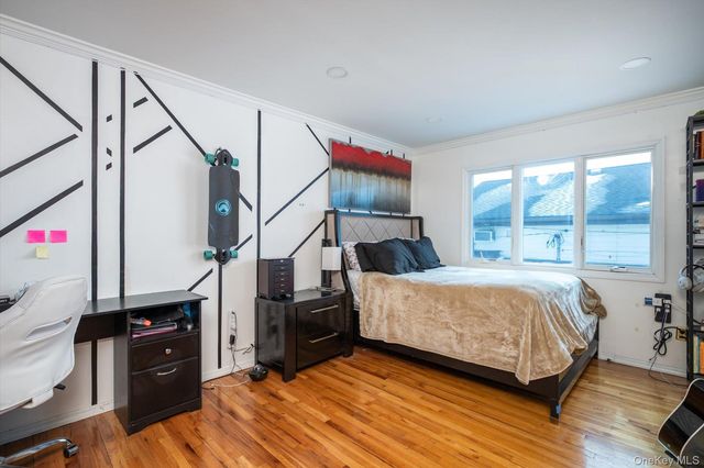 3235 Ilene Lane, Levittown, NY 11756