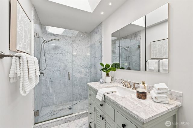 12168 SE 17th Place, Bellevue, WA 98005