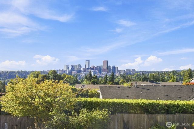 12168 SE 17th Place, Bellevue, WA 98005