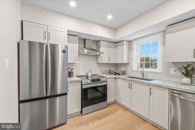 4520 GARBO CT, Annandale, VA 22003