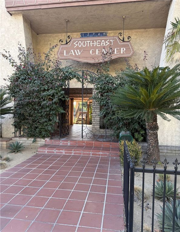 12749 Norwalk 102, Norwalk, CA 90650 — photo 2