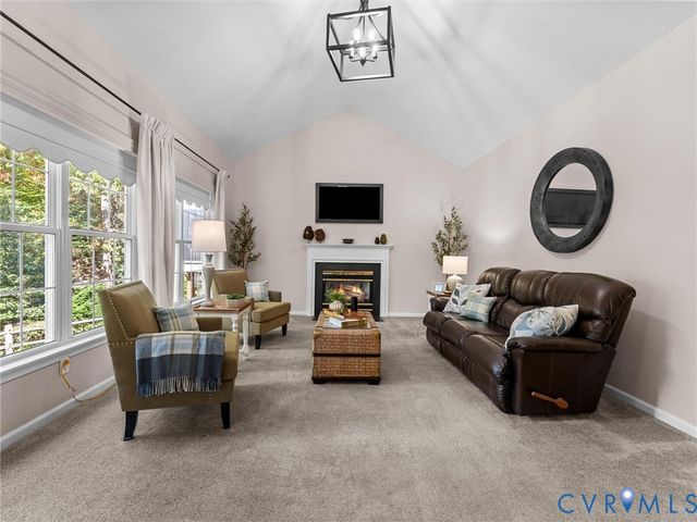 4115 Glouster Ln, Fredericksburg, VA 22408