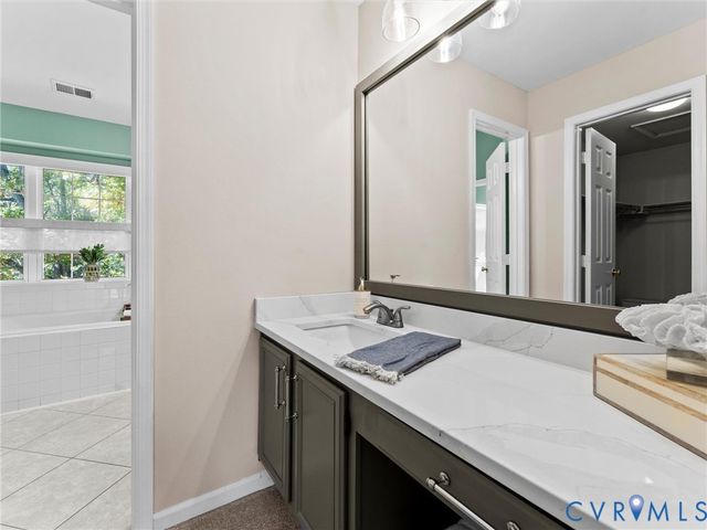 4115 Glouster Ln, Fredericksburg, VA 22408