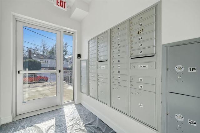 10 Franklin Ave 400, Revere, MA 02151