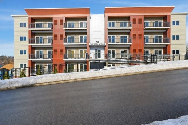 10 Franklin Ave 400, Revere, MA 02151