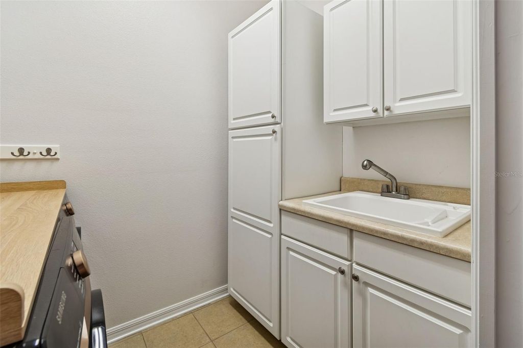 Image 41 of property listing at 2328 BRINLEY DRIVE, Trinity, FL 34655