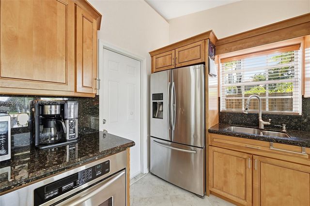 1625 SW 5th Ct, Fort Lauderdale, FL 33312
