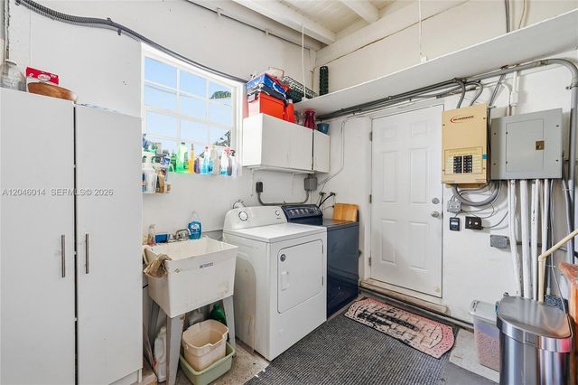 1625 SW 5th Ct, Fort Lauderdale, FL 33312
