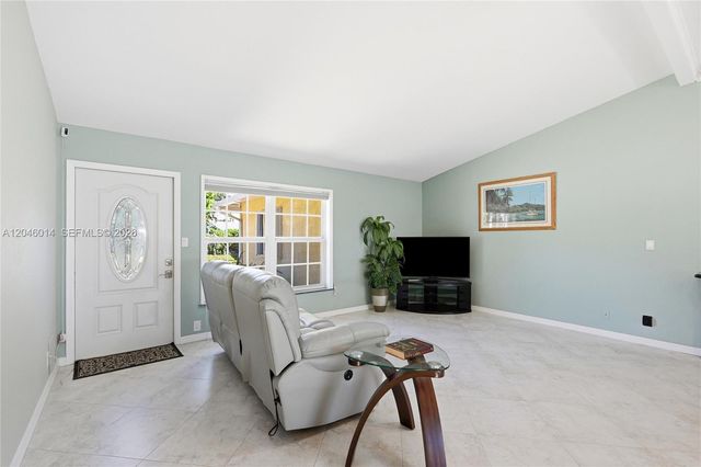 1625 SW 5th Ct, Fort Lauderdale, FL 33312