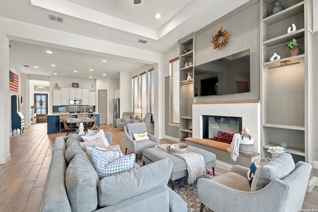 1053 Cadogan Squire, San Antonio, TX 78260