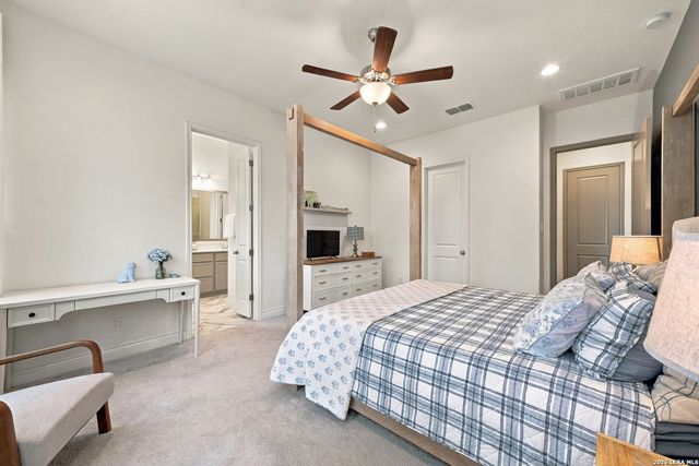 1053 Cadogan Squire, San Antonio, TX 78260